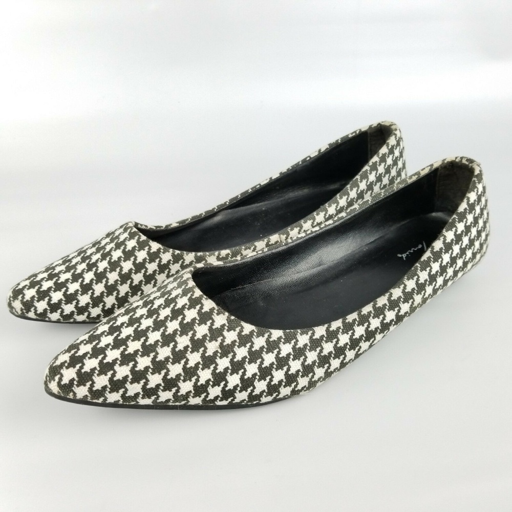 Torrid Ballet Flats Black White Houndstooth Pinup